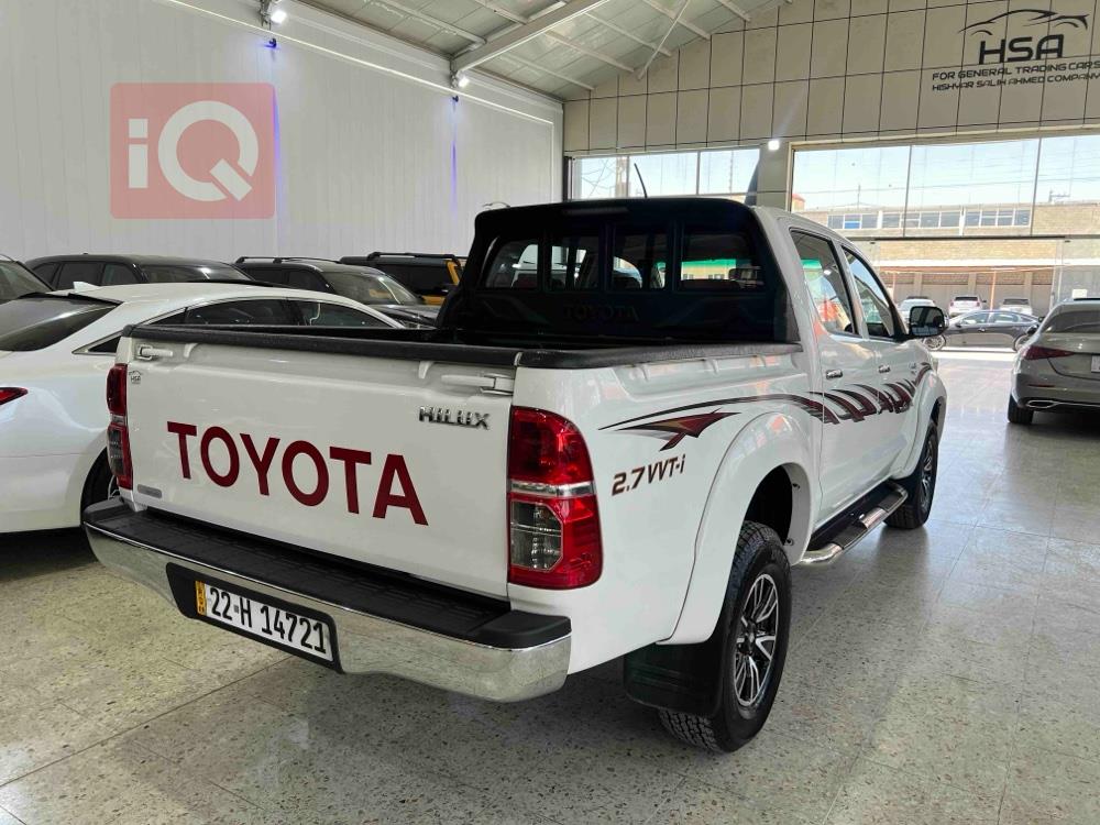 Toyota Hilux